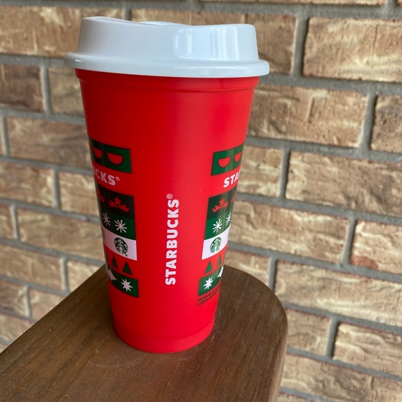Starbucks 2022 Reusable Christmas Cup NEW - Picture 4 of 4